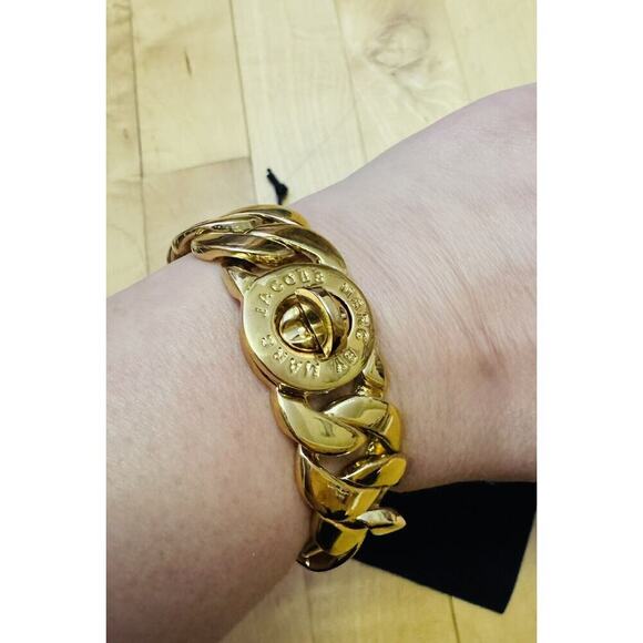 Marc By Marc Jacobs “Katie” Turn Lock Gold Tone Chain Link Bracelet M3PE530 - Picture 3 of 3